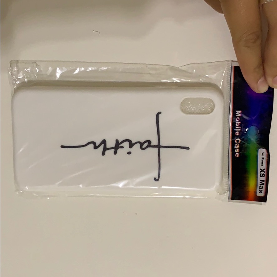 Brand New Xs Max Case